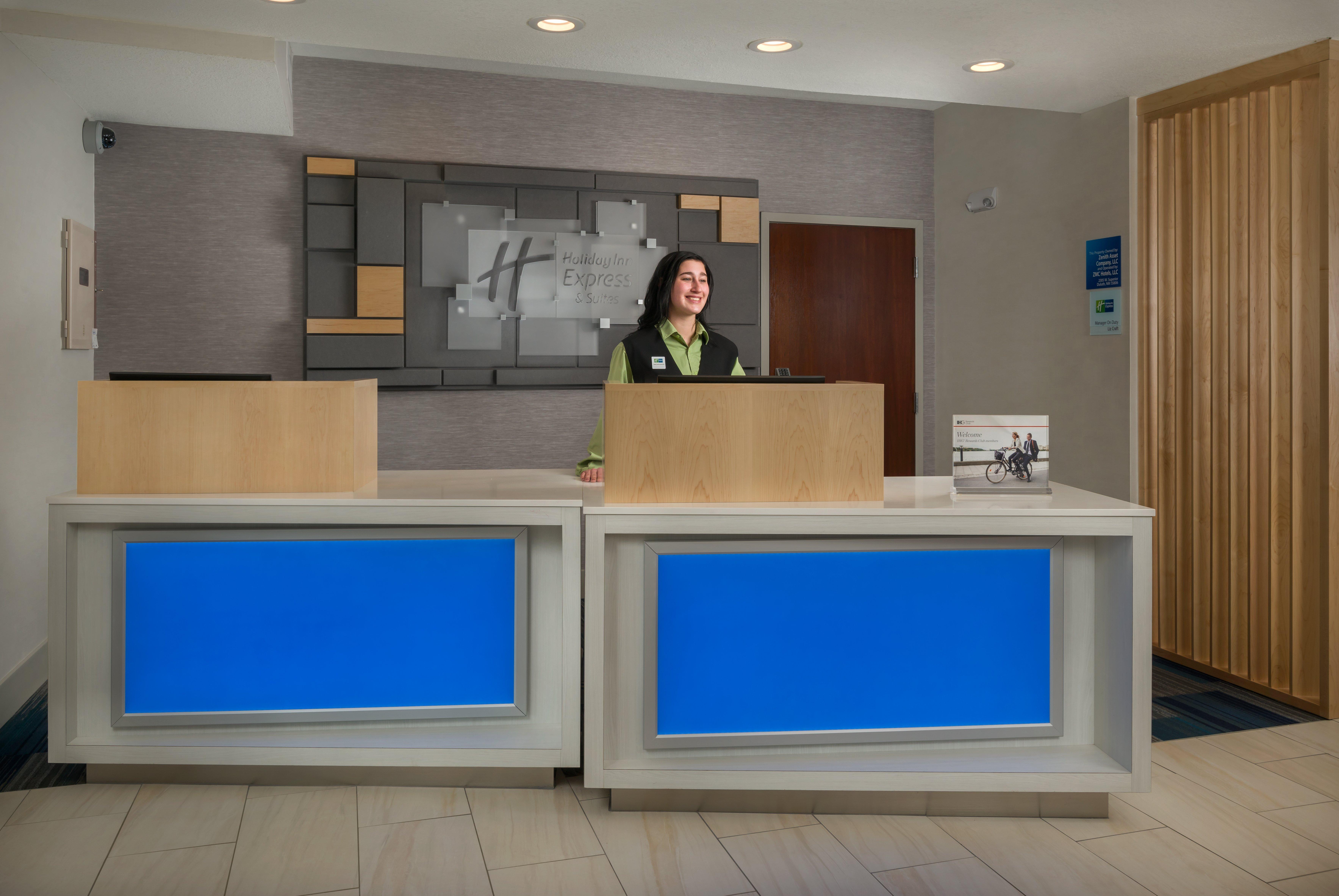 Holiday Inn Express Lawrence By Ihg Εξωτερικό φωτογραφία