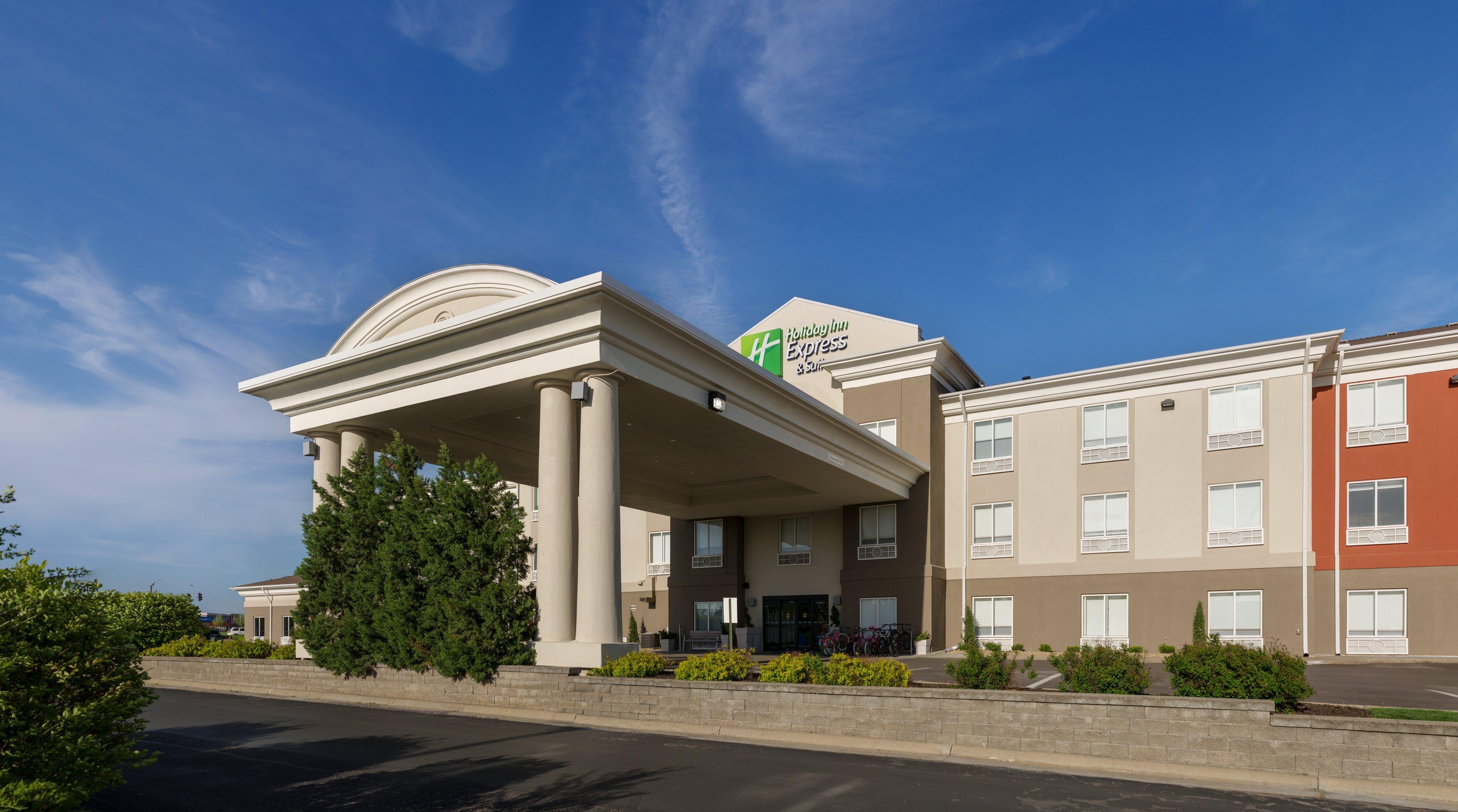Holiday Inn Express Lawrence By Ihg Εξωτερικό φωτογραφία